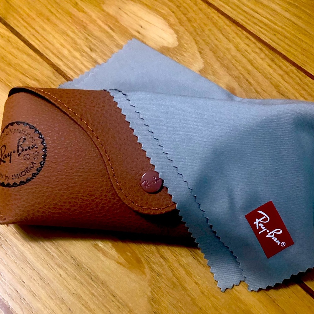 🆕Ray ban eyeglass case